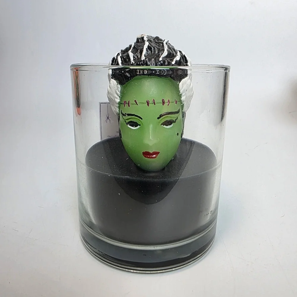 Martha Stewart Halloween Bride of Frankenstein Soy Wax Candle 8.83oz Black Green